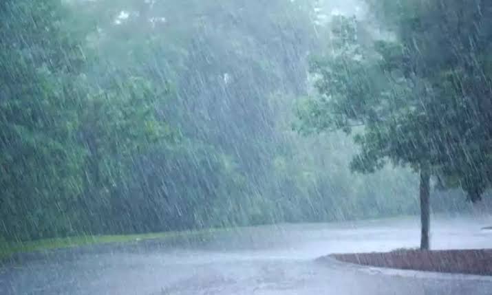हिमाचल प्रदेश में भारी बारिश की वजह से  यूनिवर्सिटी ने एमए की परीक्षाए रद्द की.