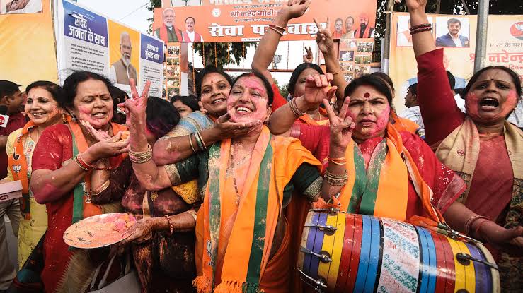 ‘चुनावी जुमला ‘ और बड़ा छलावा है यह विधायक – कांग्रेस ने मोदी सरकार को महिला बिल पर घेरा.