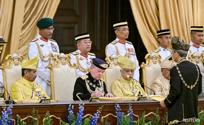 सुल्तान इब्राहिम बने मलेशिया के नए राजा , 5.7 बिलियन डॉलर की अकूल संपत्ति के मालिक है.